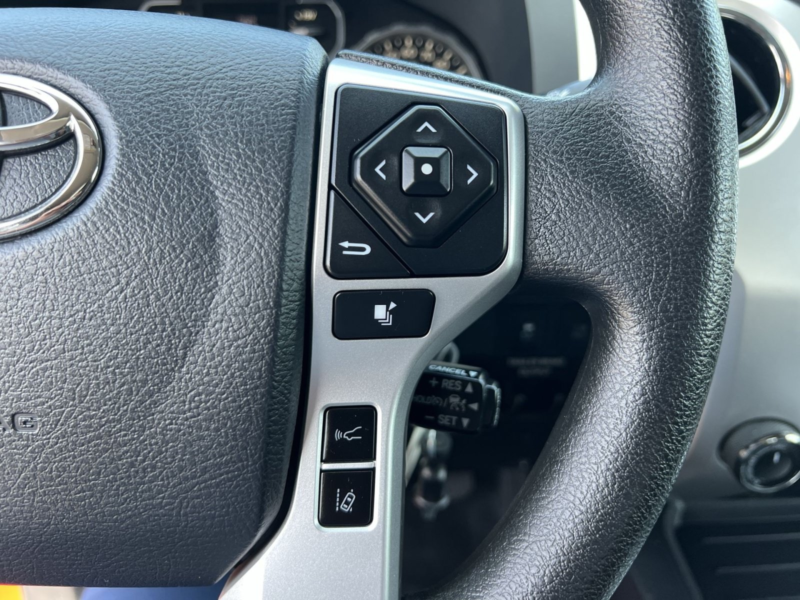 Used 2019 Toyota Tundra SR5 w/ TRD Off Road Package AWD/4WD image 29