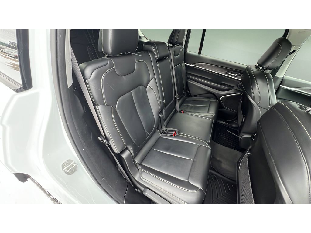 Used 2021 Jeep Grand Cherokee L Limited w/ Trailer Tow Group (B) image 31