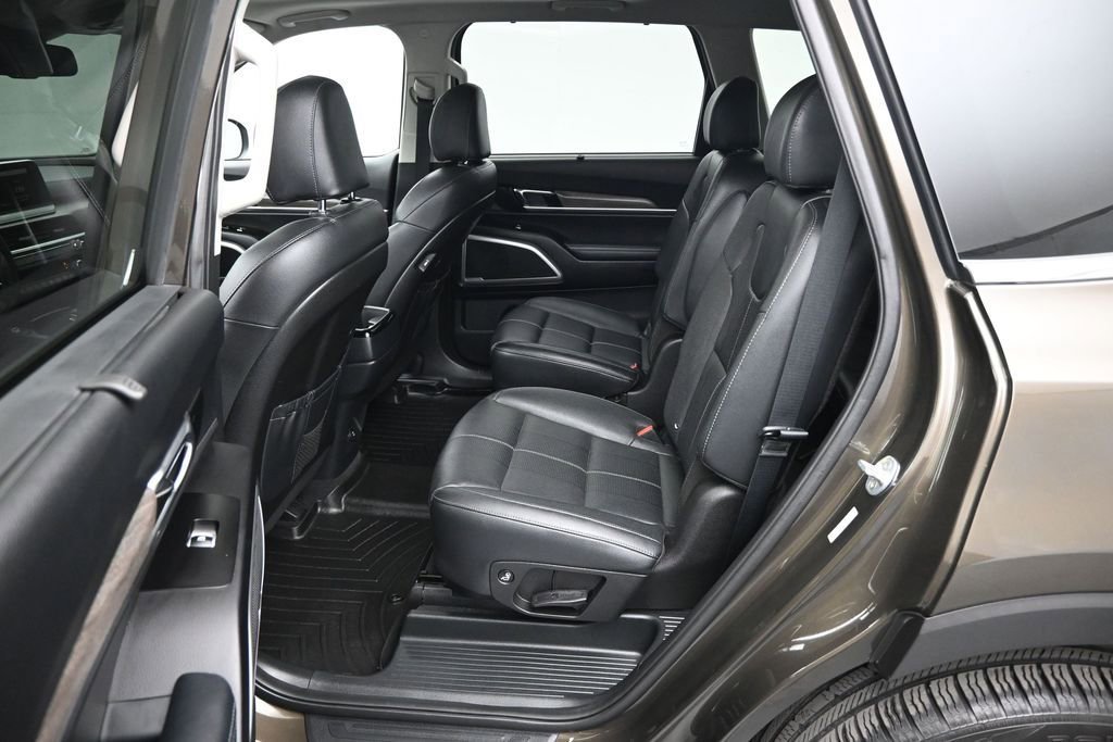 Used 2020 Kia Telluride EX w/ EX Premium Package AWD/4WD image 21