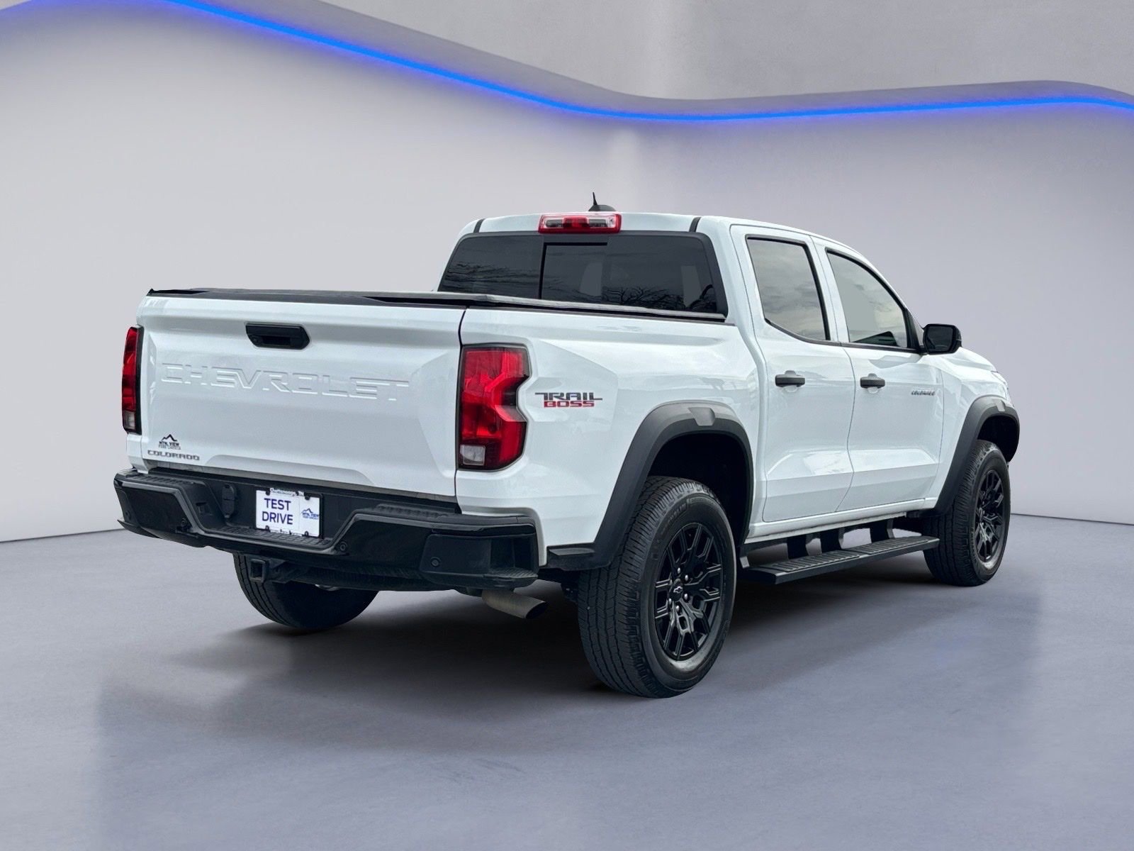 Used 2024 Chevrolet Colorado Trail Boss w/ Advanced Trailering Package image 11