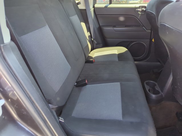 Used 2016 Jeep Compass Sport w/ Power Value Group image 21