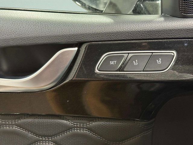 Used 2021 Hyundai Palisade Calligraphy image 21