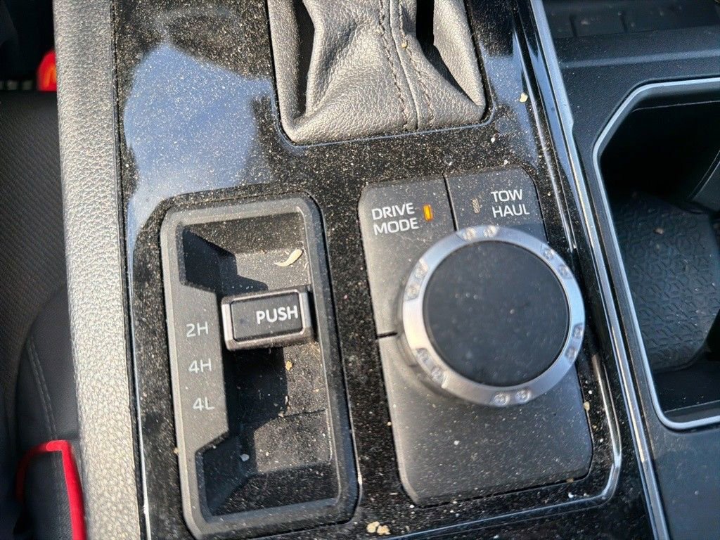 Used 2023 Toyota Tundra SR5 w/ SR5 Convenience Package AWD/4WD image 10