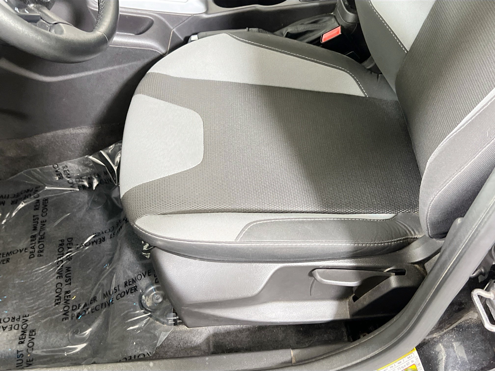 Used 2012 Ford Focus SE FWD image 17