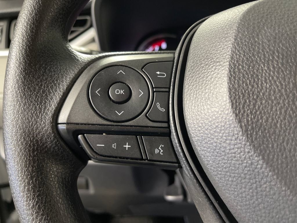 Certified 2025 Toyota RAV4 XLE image 28