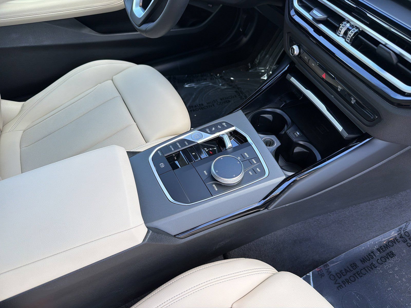 Certified 2024 BMW 230i Coupe w/ Convenience Package RWD image 18