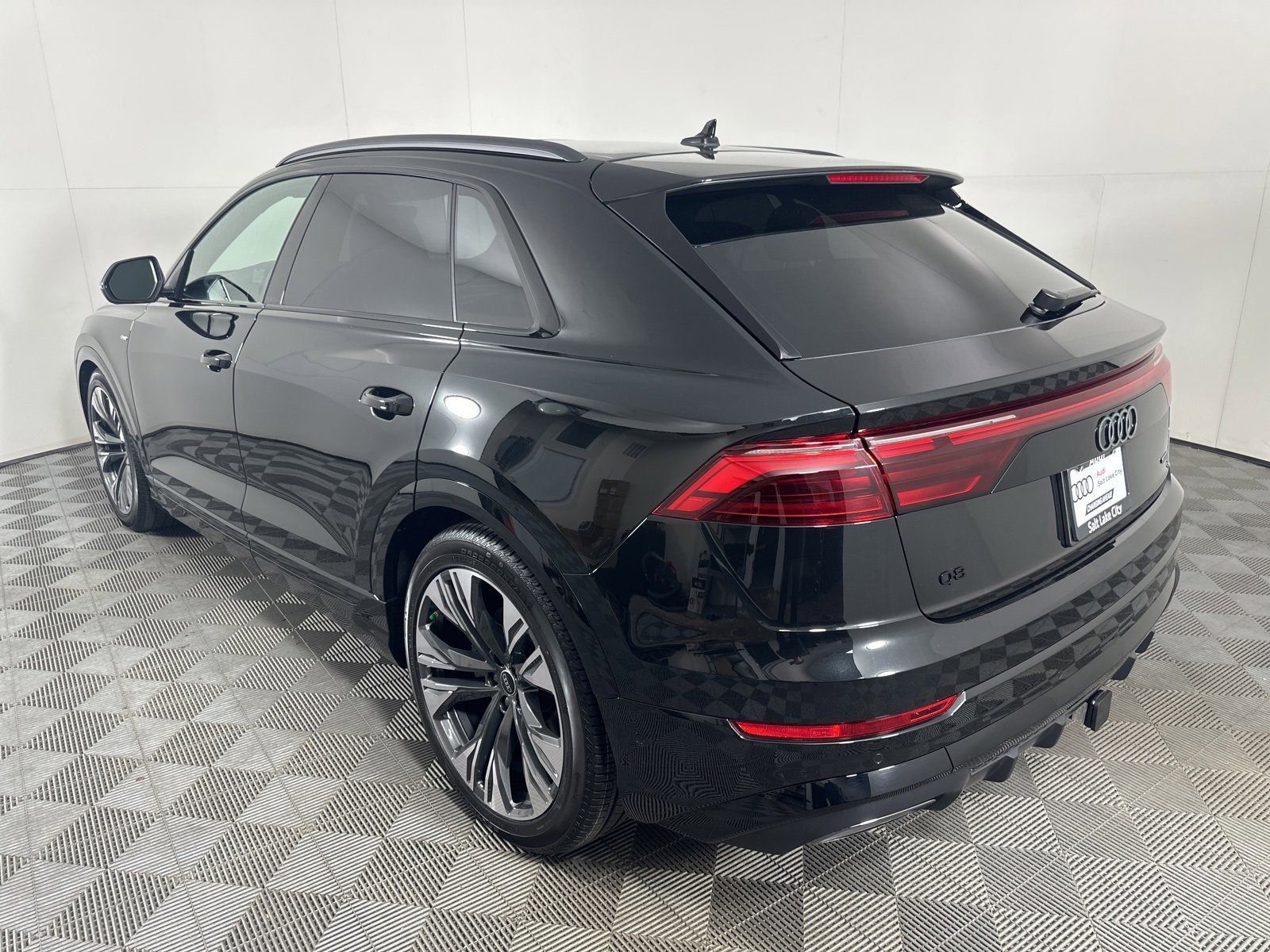 New 2026 Audi Q8 Premium Plus image 5