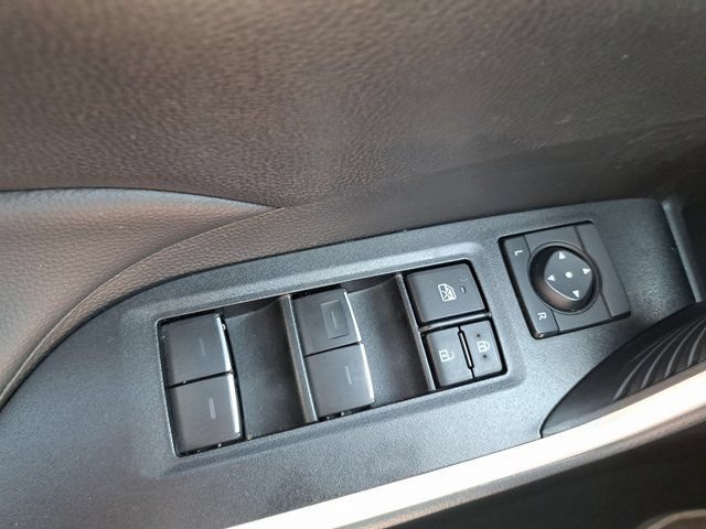 Used 2025 Toyota RAV4 XLE w/ Weather Package AWD/4WD image 26