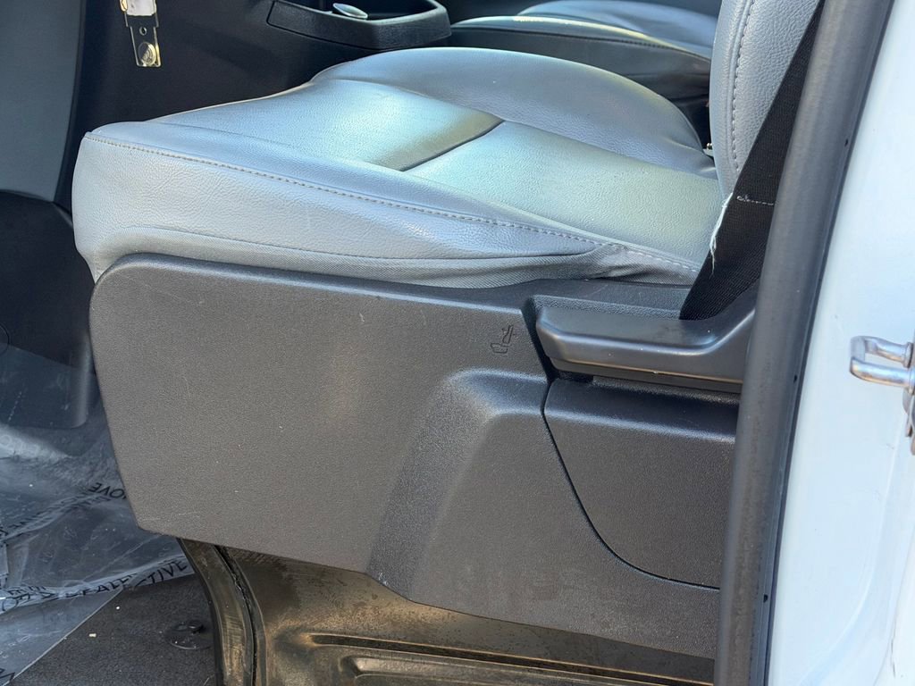 Used 2019 Ford Transit 150 130 Low Roof RWD image 19