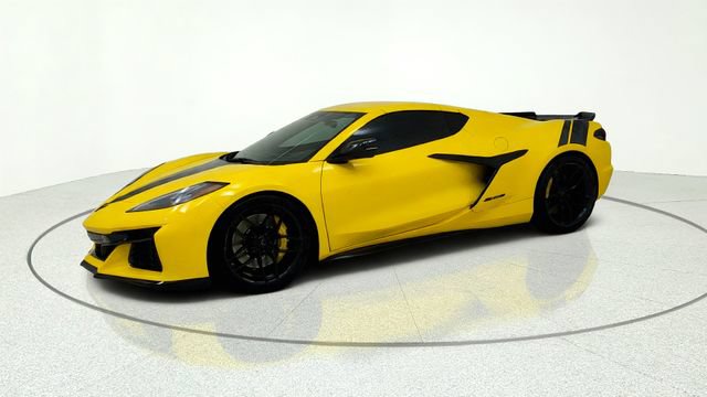 Used 2026 Chevrolet Corvette Z06 RWD image 4