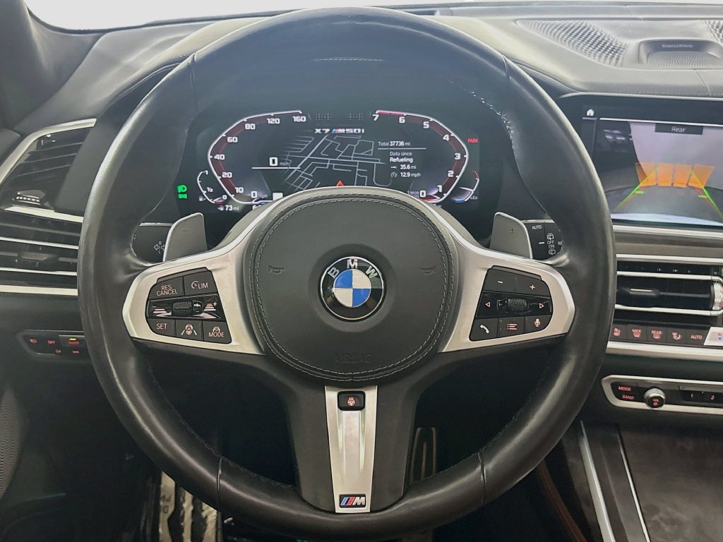 Used 2021 BMW X7 M50i w/ Dynamic Handling Package AWD/4WD image 14