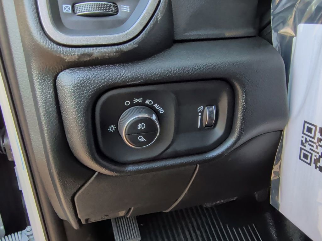 New 2026 RAM 5500 Tradesman image 15