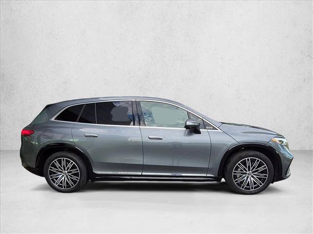 Used 2023 Mercedes-Benz EQS 580 4MATIC SUV image 4
