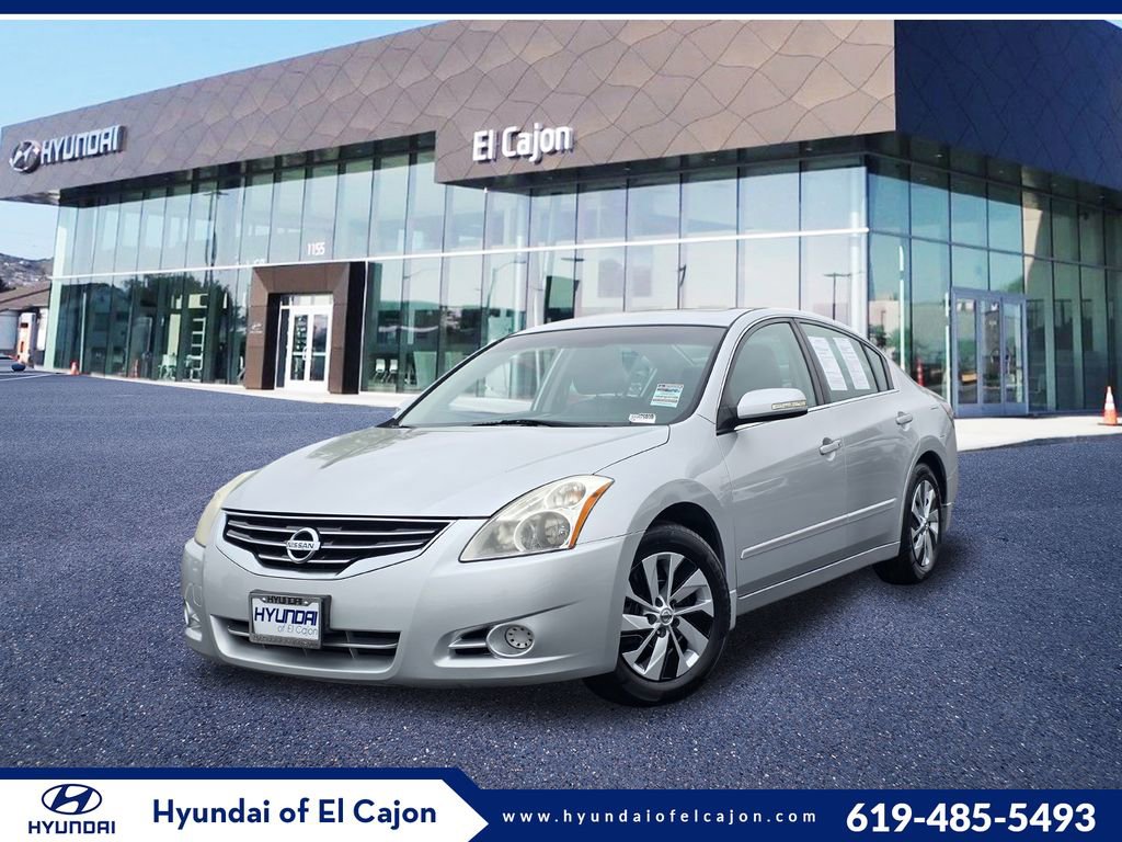 Used 2012 Nissan Altima 2.5 SL w/ 2.5SL Pkg FWD image 1