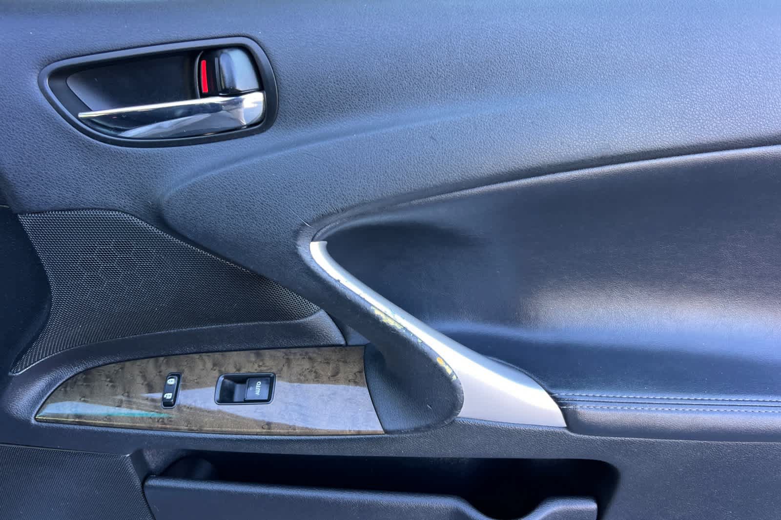 Used 2012 Lexus IS 250 w/ Premium Pkg Value Edition RWD image 18
