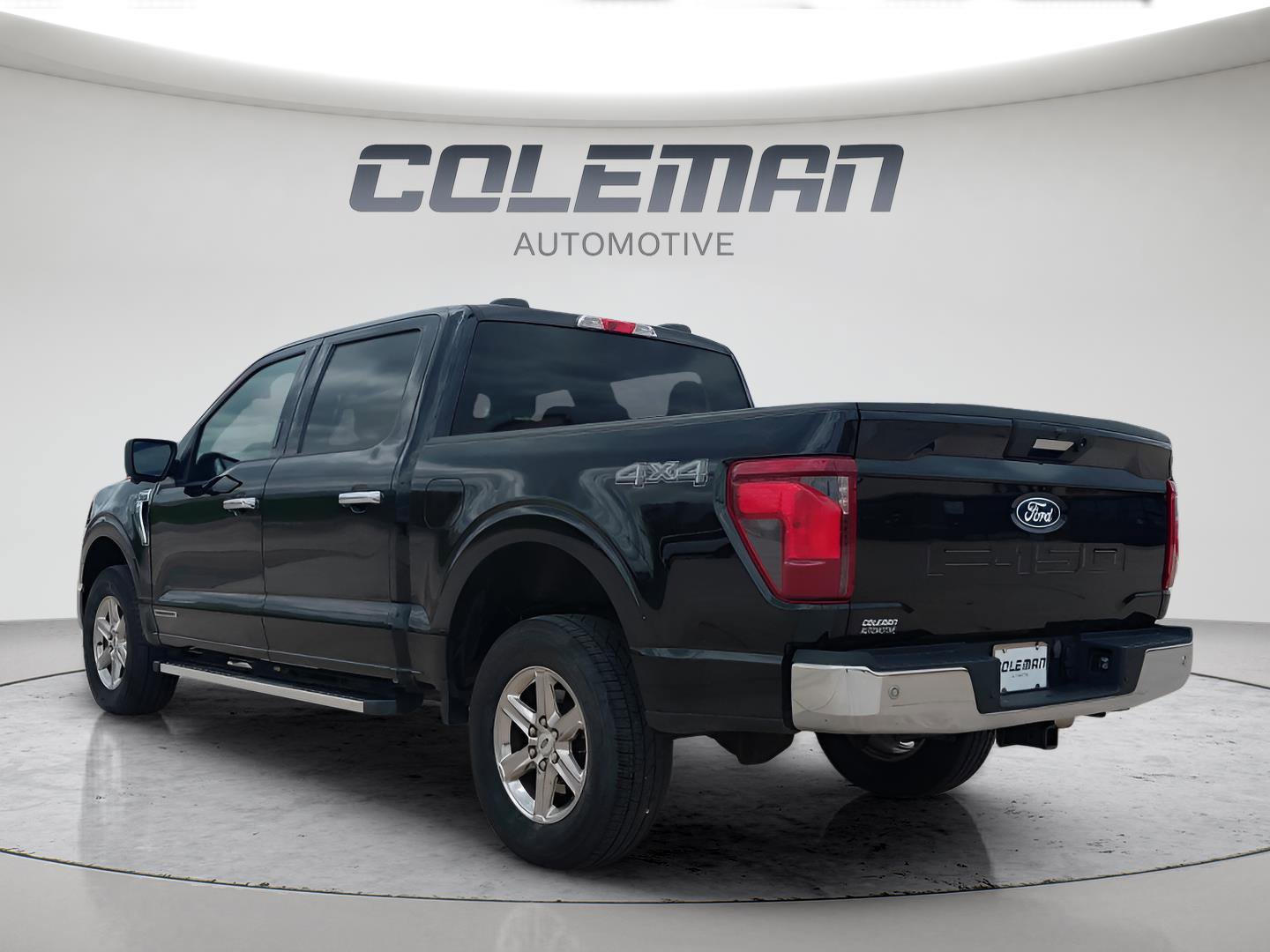Used 2024 Ford F150 XLT w/ Mobile Office Package AWD/4WD image 3