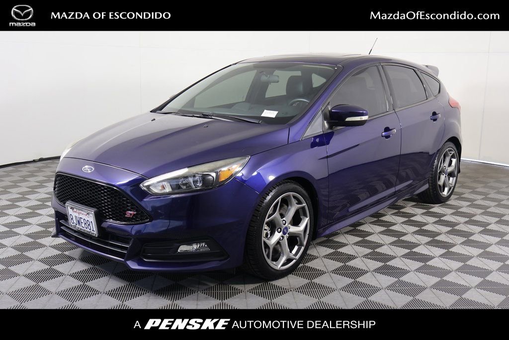 Used 2017 Ford Focus ST w/ Equipment Group 402A