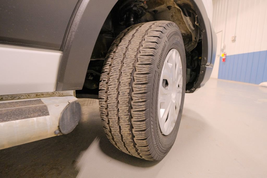 Used 2024 Ford Transit 250 Low Roof w/ Exterior Upgrade Package image 37