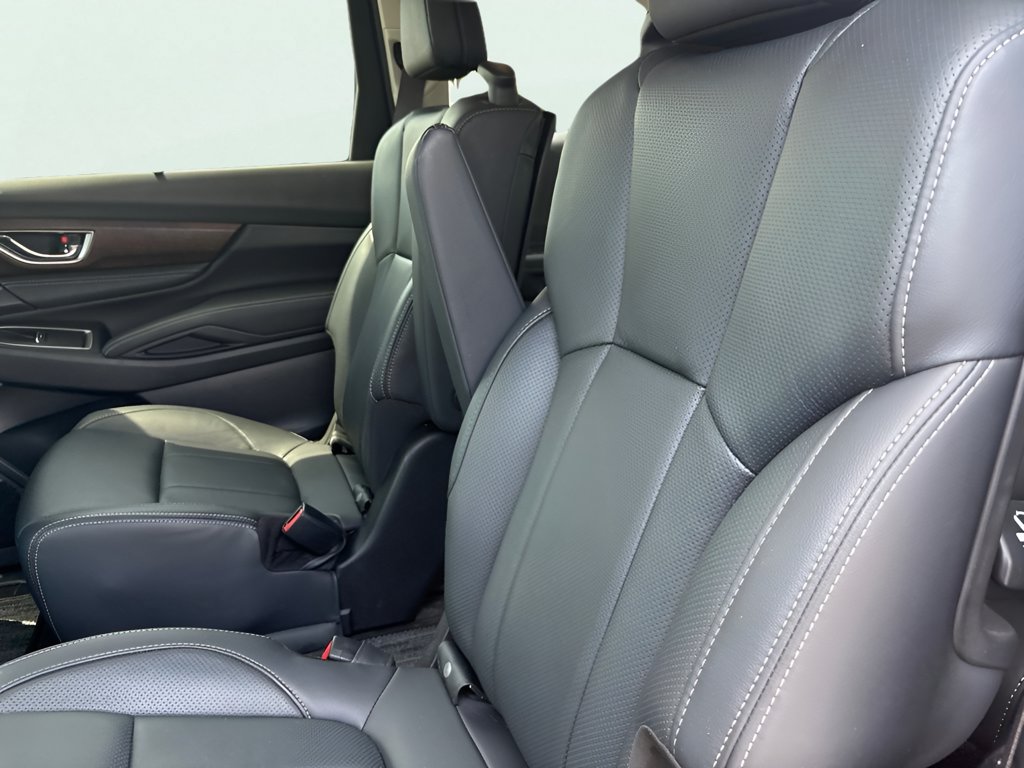 Certified 2025 Subaru Ascent Touring AWD/4WD image 12