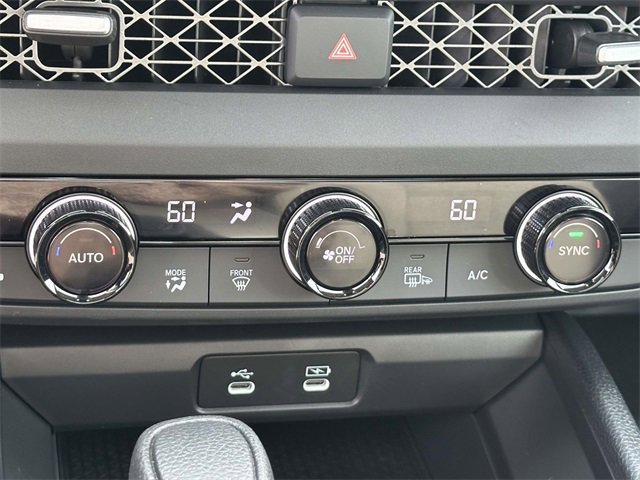 Certified 2025 Honda Accord SE image 18