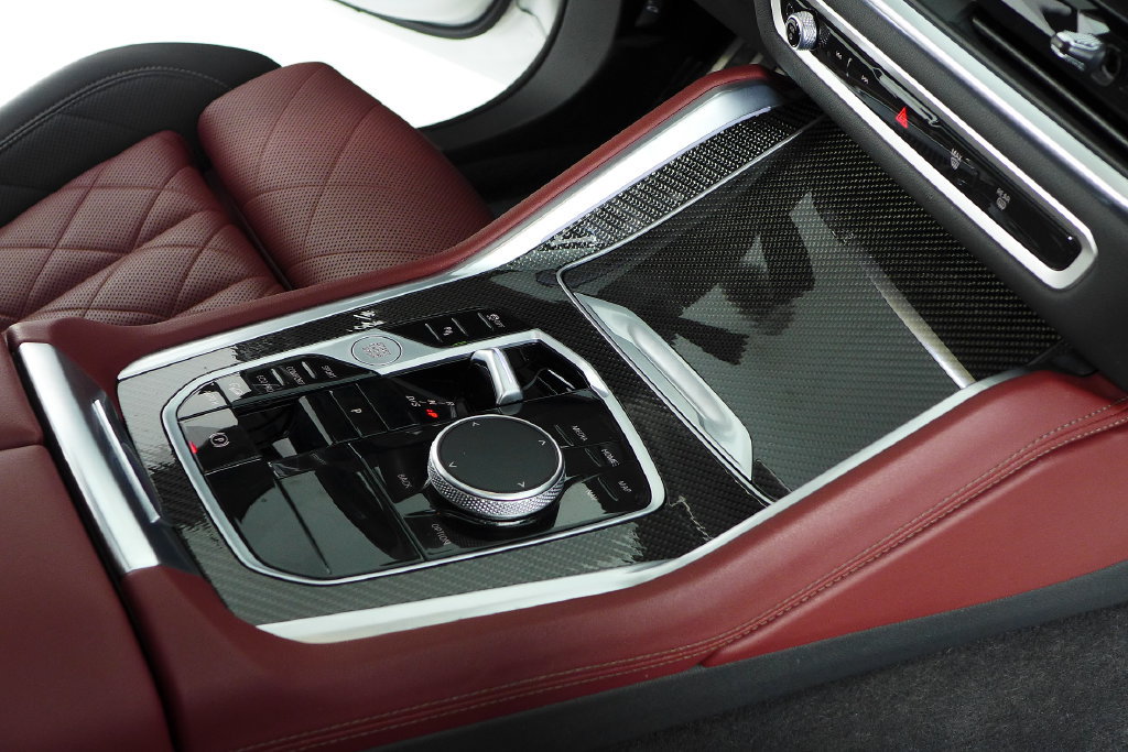 Certified 2024 BMW X6 M60i AWD/4WD image 15