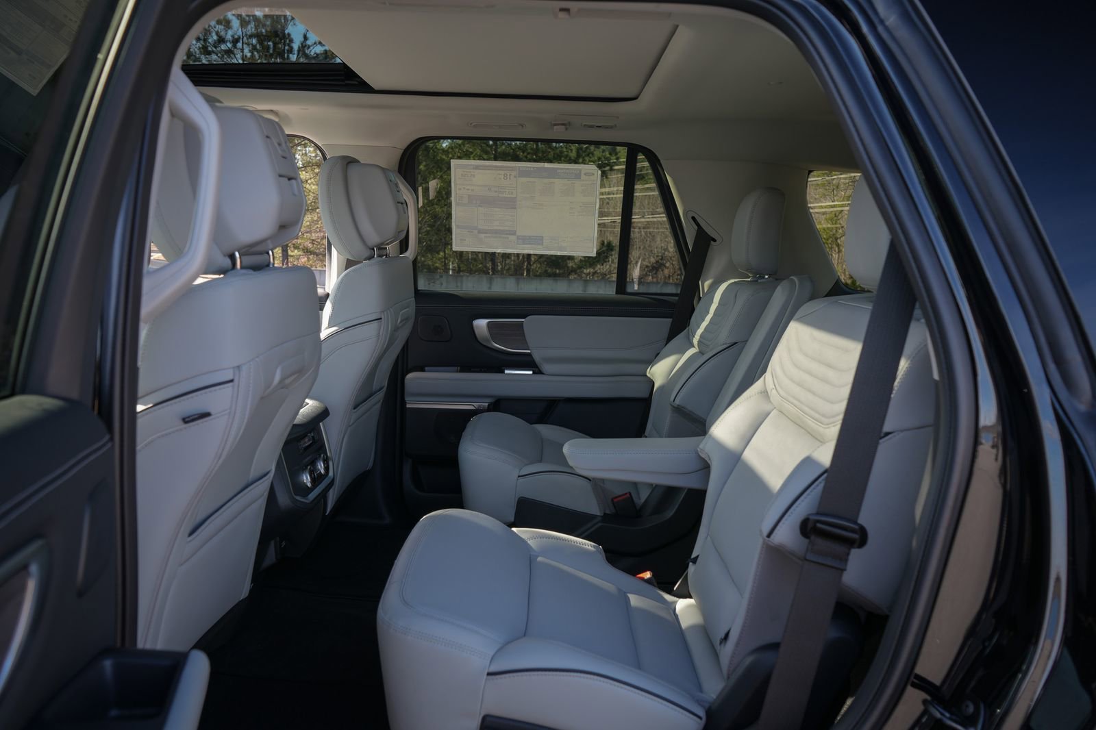 New 2026 Ford Expedition Platinum w/ Platinum Ultimate Package AWD/4WD image 30