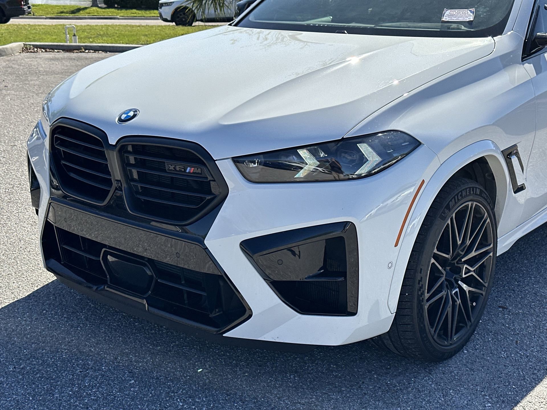 Used 2025 BMW X6 M Competition w/ Executive Package image 9