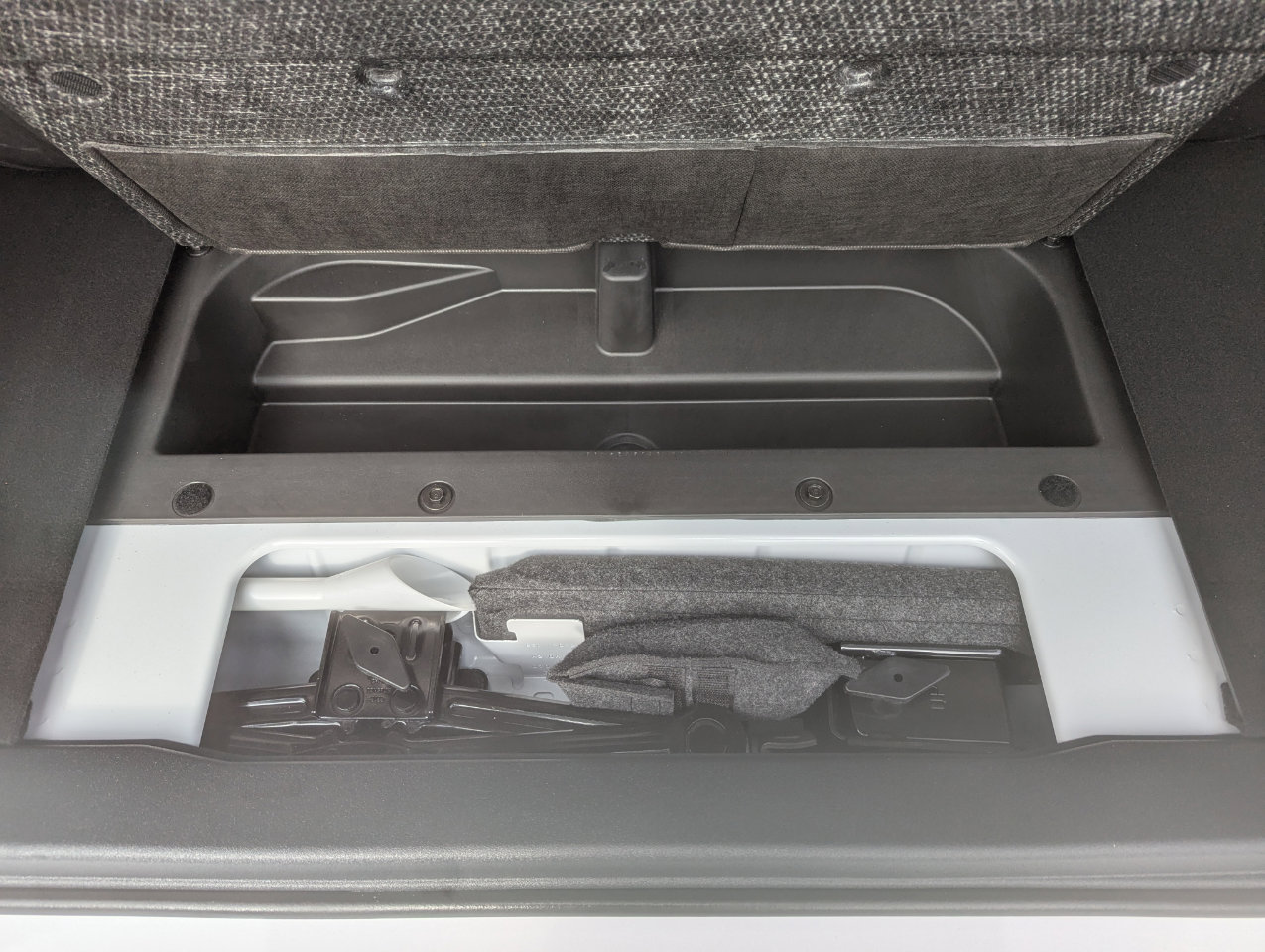 Used 2024 Ford Bronco Raptor w/ Interior Carbon Fiber Pack 6 image 48