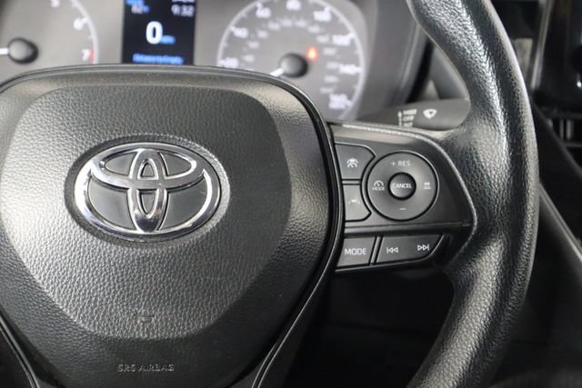 Used 2025 Toyota Corolla LE w/ Convenience Package FWD image 9