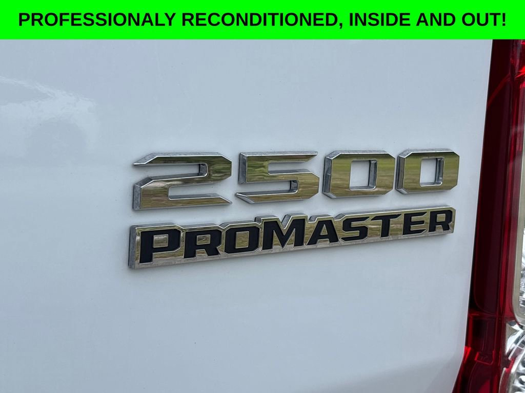 Used 2024 RAM ProMaster 2500 w/ Convenience Group FWD image 8