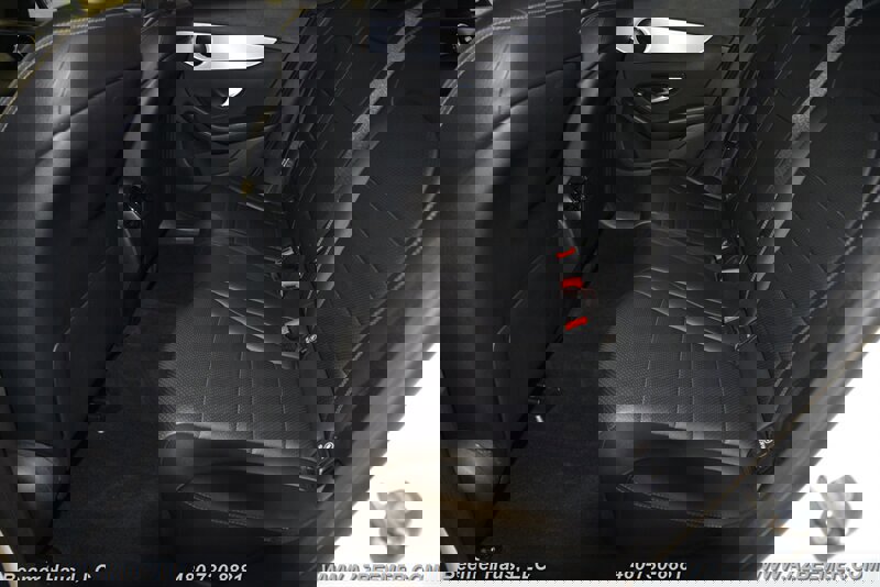 Used 2019 Mercedes-Benz GLC 300 image 20