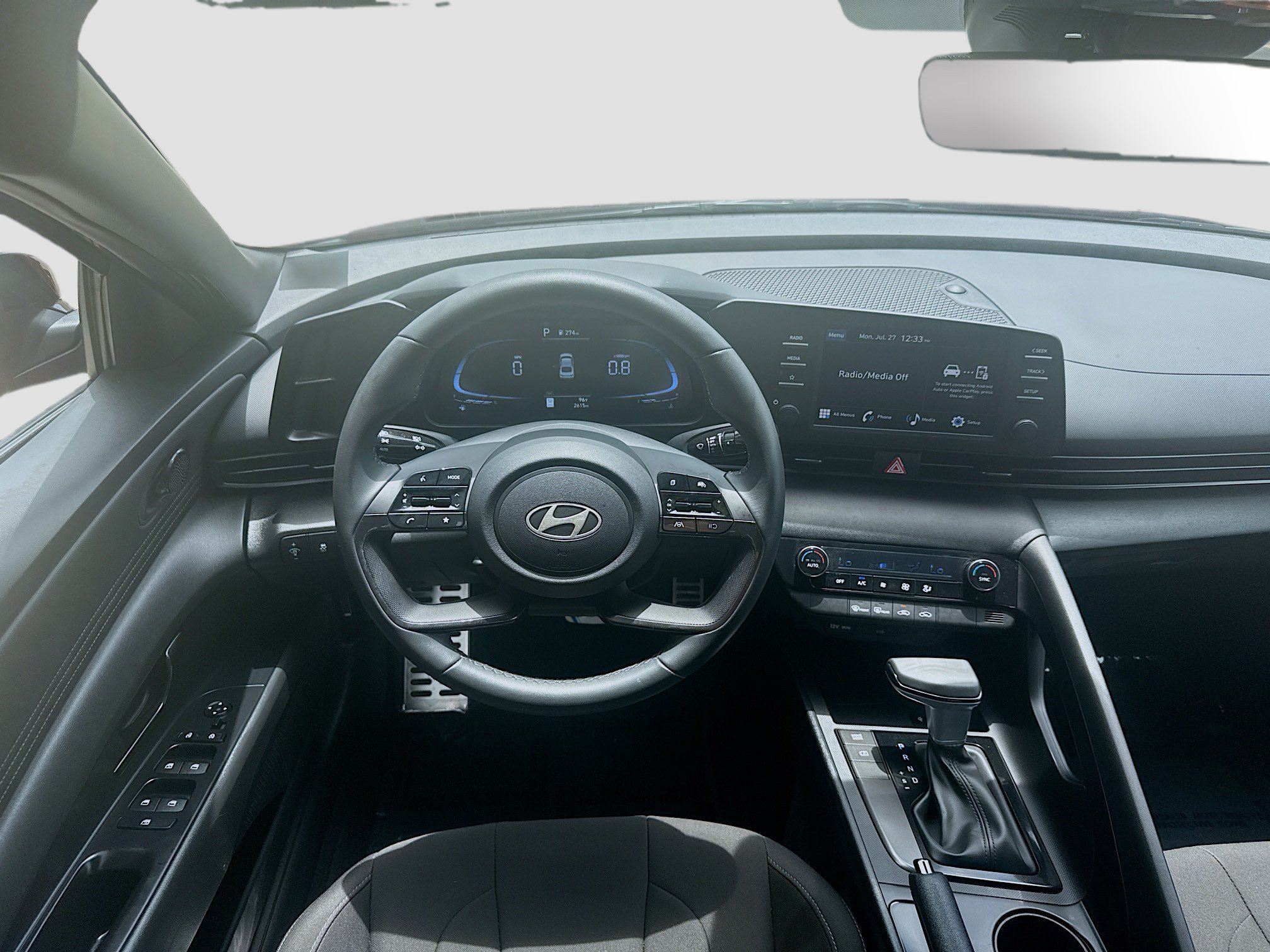 Used 2026 Hyundai Elantra Sport FWD image 18