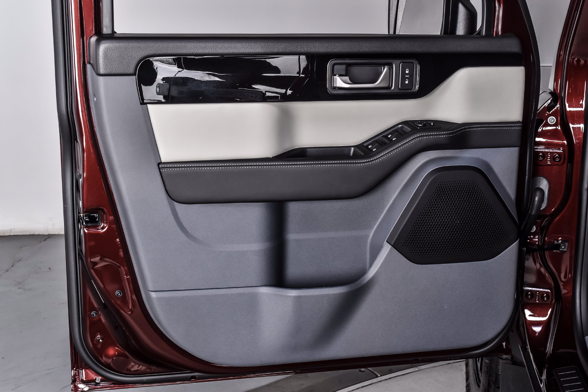 New 2026 INEOS Grenadier Station Wagon AWD/4WD image 10