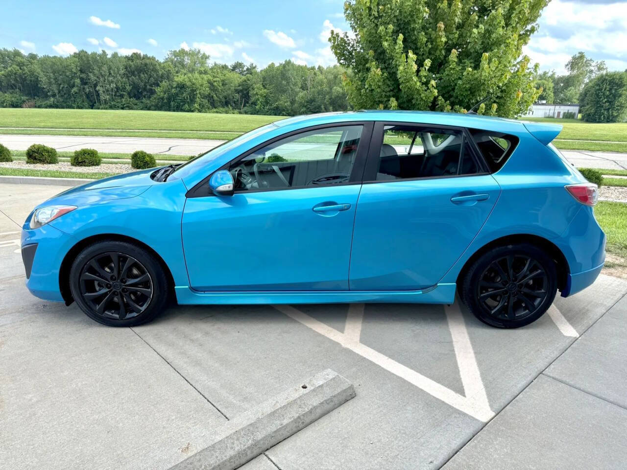 Used 2010 MAZDA MAZDA3 s Sport FWD image 5