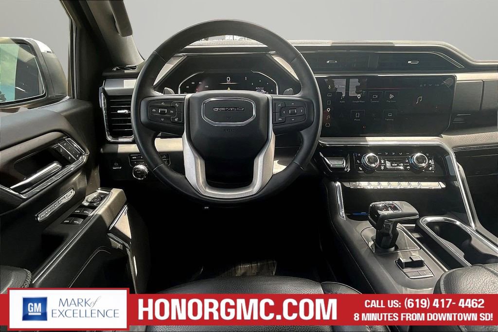 Used 2024 GMC Sierra 1500 Denali w/ Technology Package AWD/4WD image 9