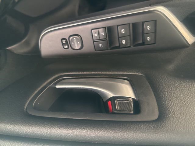Used 2017 Toyota Camry LE FWD image 9
