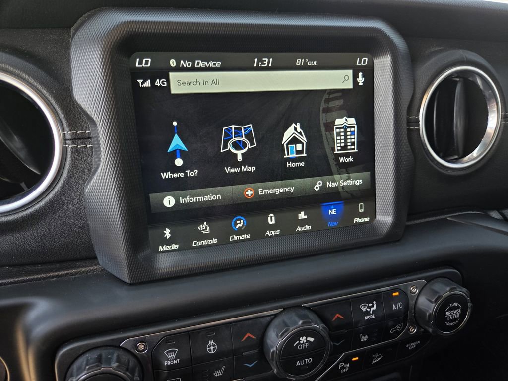 Used 2019 Jeep Wrangler Unlimited Sahara image 10