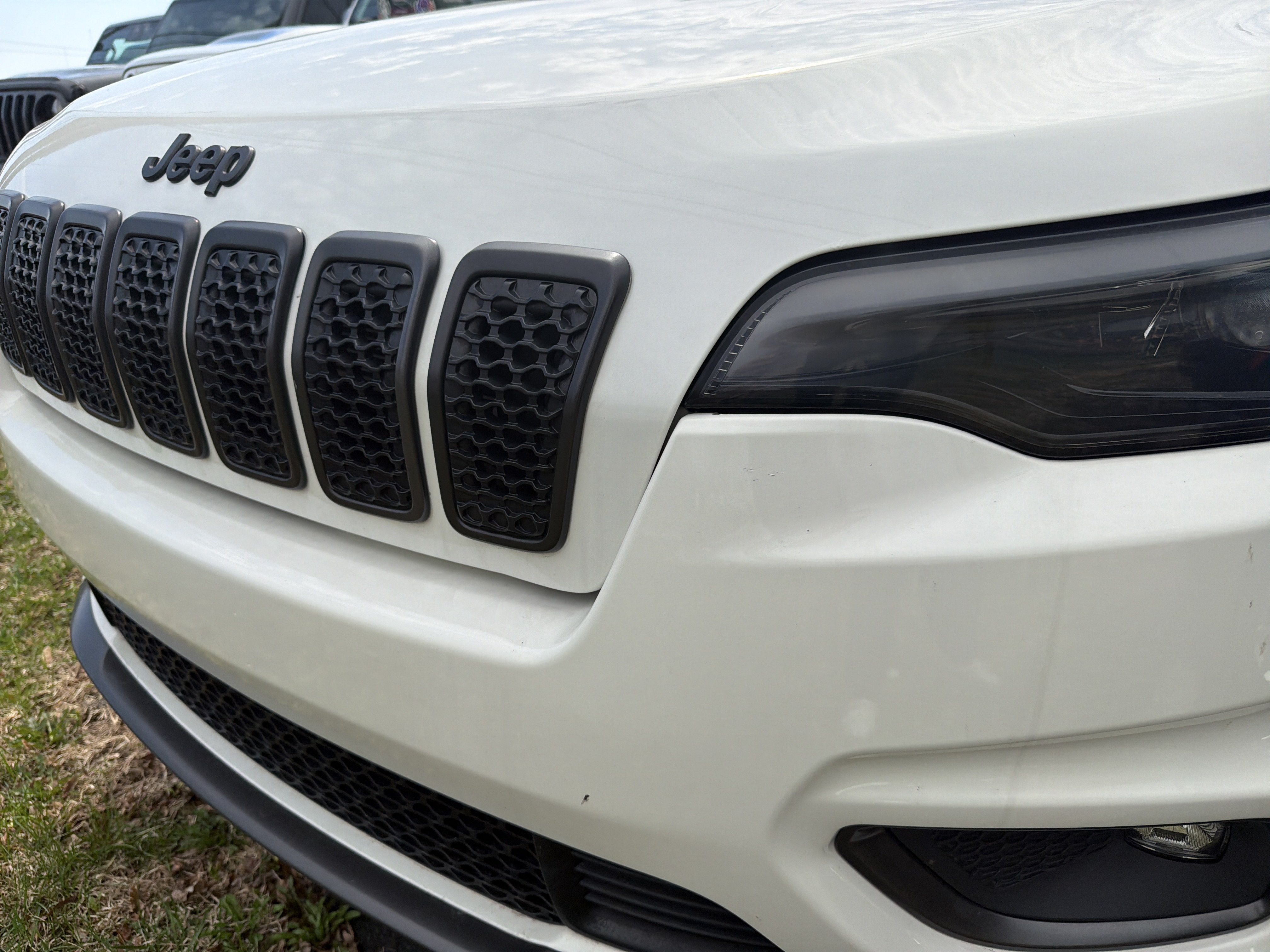 Certified 2019 Jeep Cherokee High Altitude AWD/4WD image 4