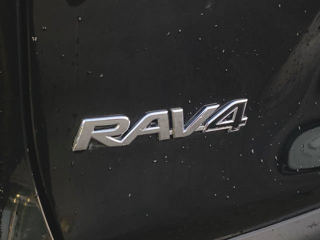 Used 2025 Toyota RAV4 LE FWD image 29