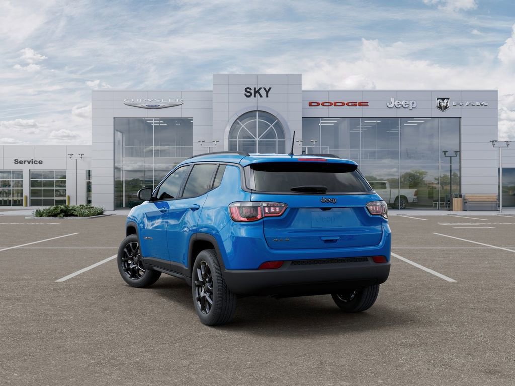 New 2026 Jeep Compass Latitude AWD/4WD image 3