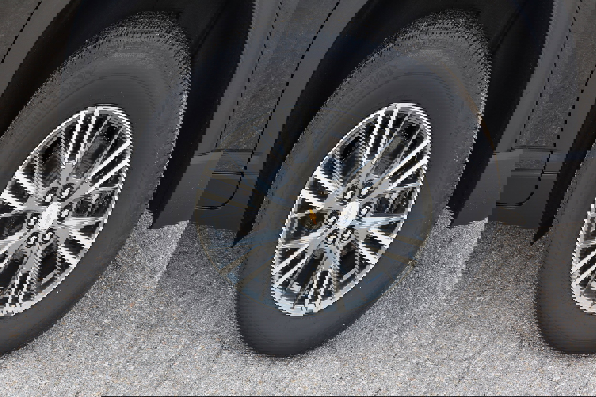 New 2025 Chevrolet Traverse LT w/ Driver Confidence Package image 6