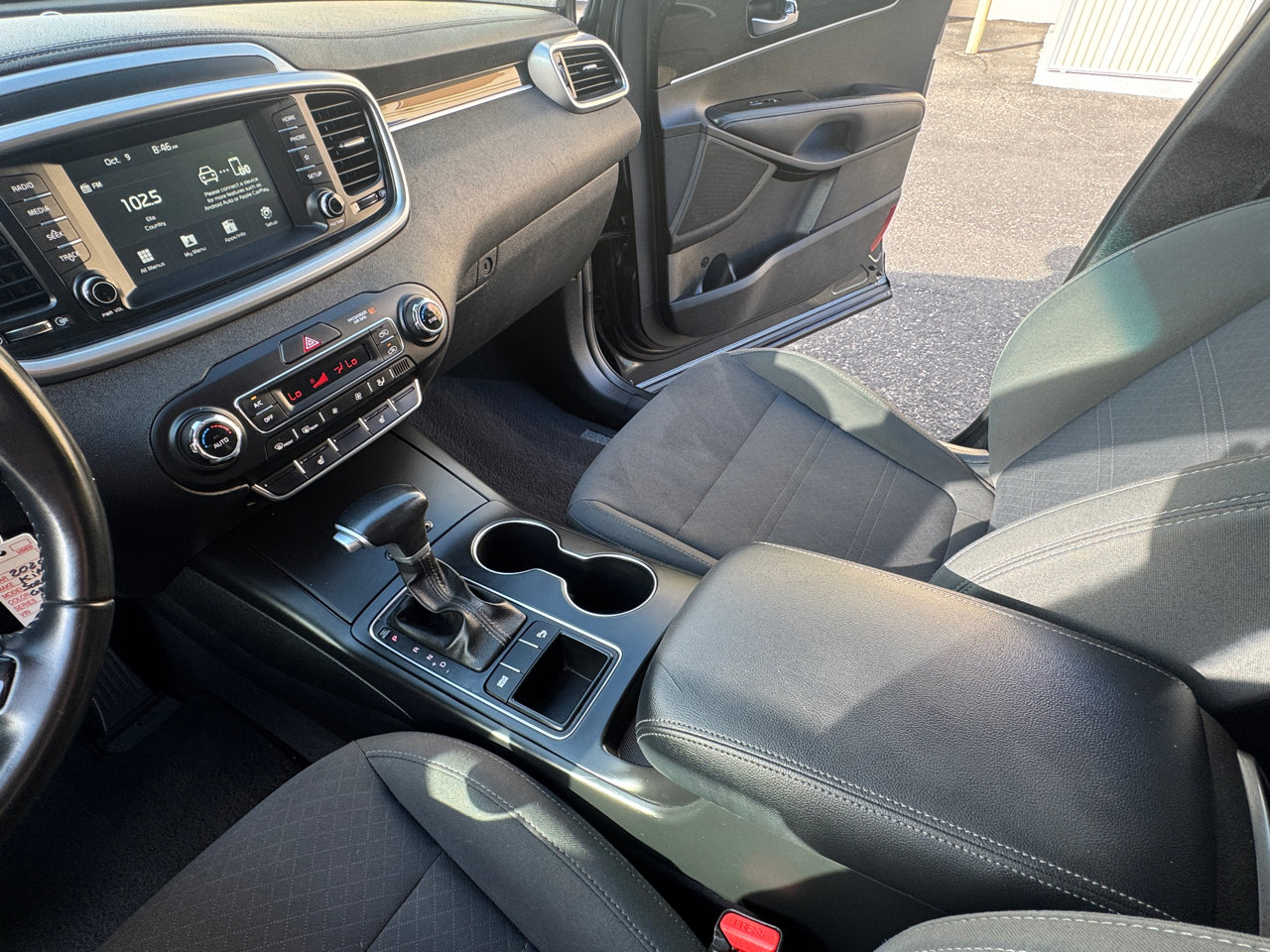 Used 2020 Kia Sorento LX w/ LX I4 Convenience Package image 33