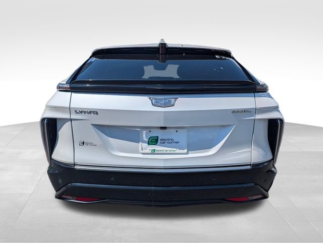 Used 2024 Cadillac Lyriq Tech AWD/4WD image 7