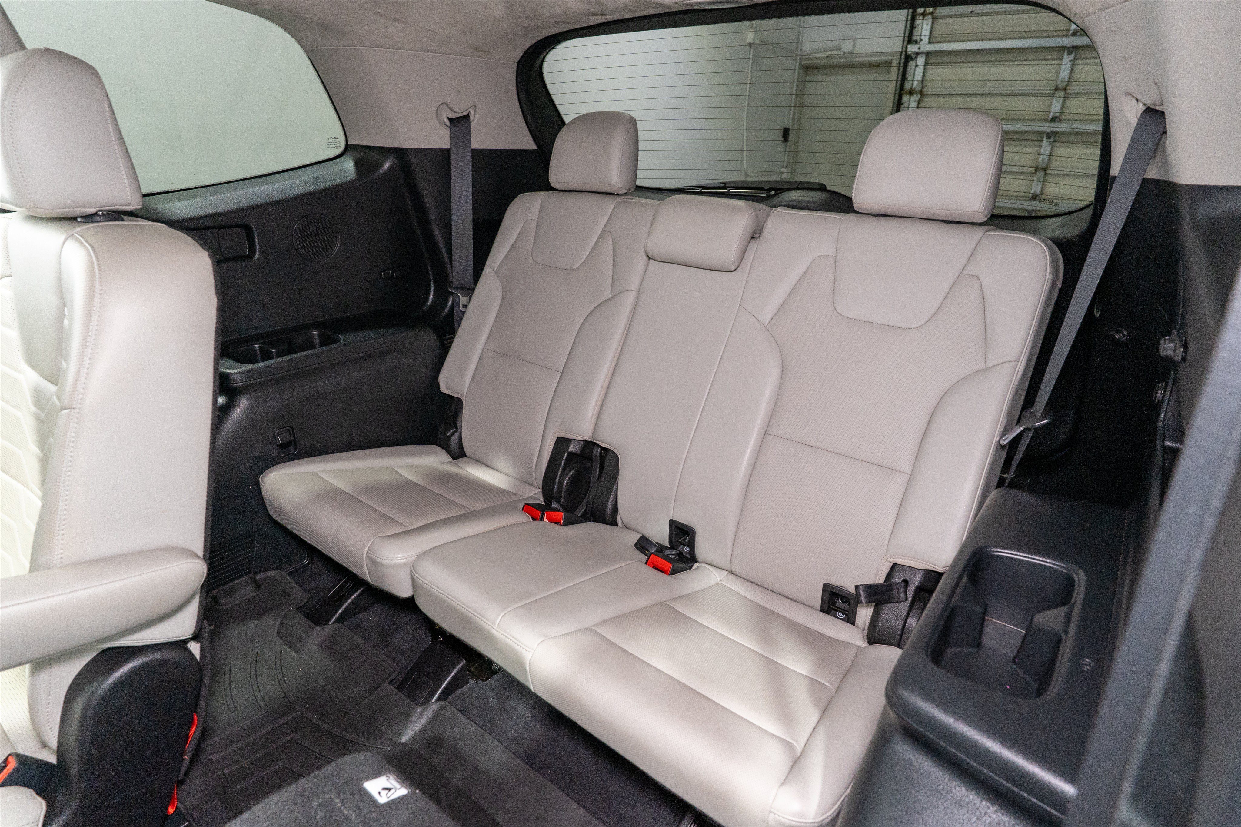 Used 2022 Kia Telluride SX w/ SX Prestige Package AWD/4WD image 34