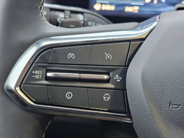 New 2027 Chevrolet Traverse Z71 w/ Enhanced Driving Package AWD/4WD image 29