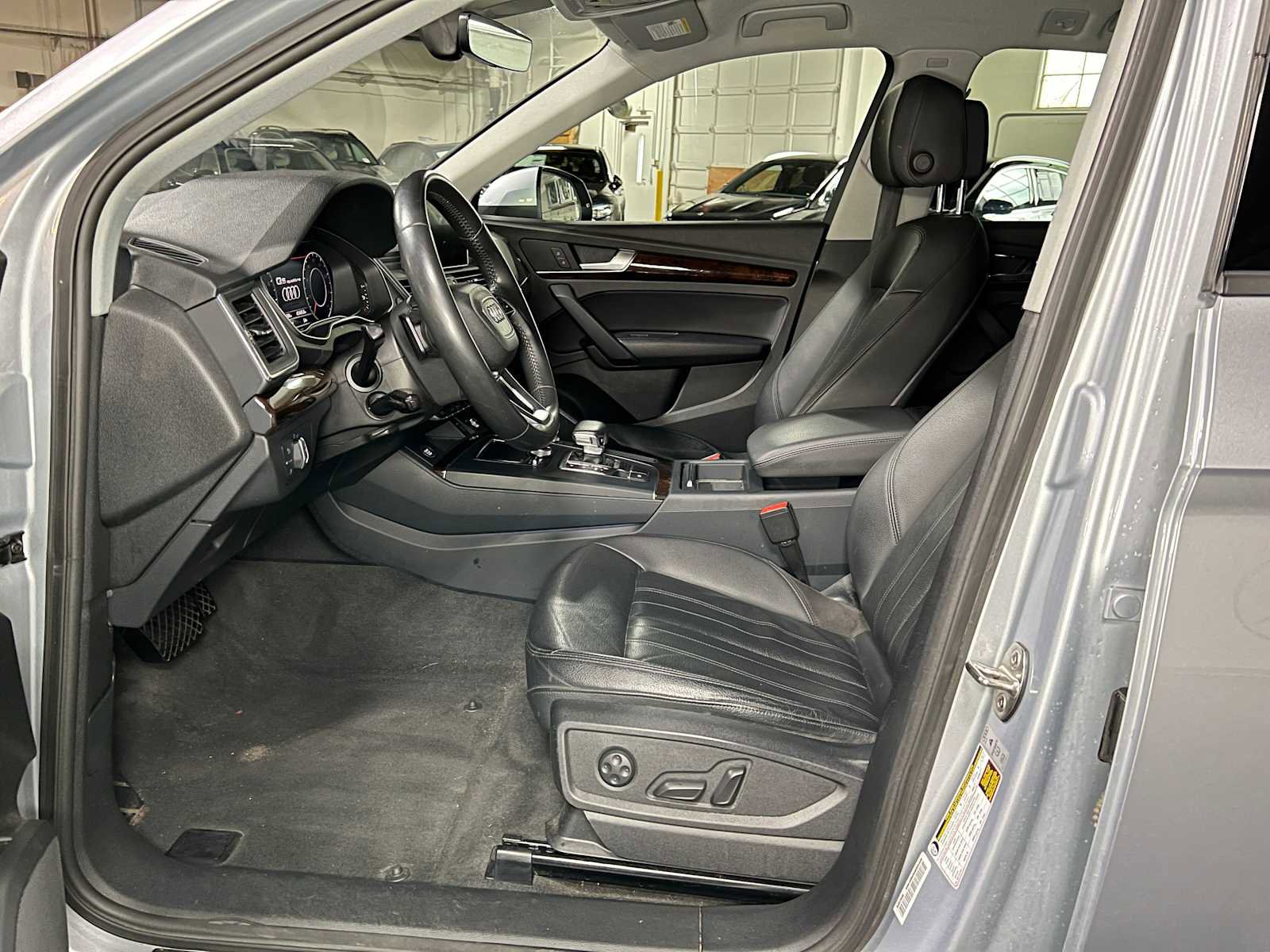 Used 2018 Audi Q5 2.0T Premium AWD/4WD image 23