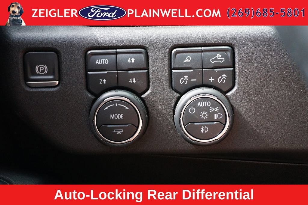 Used 2024 Chevrolet Silverado 1500 RST AWD/4WD image 27