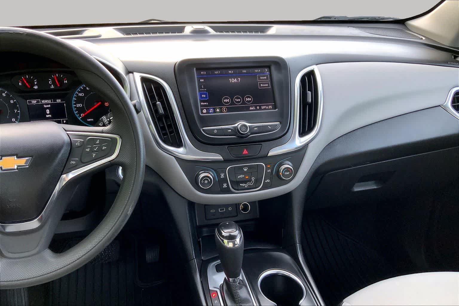 Used 2020 Chevrolet Equinox LS AWD/4WD image 7