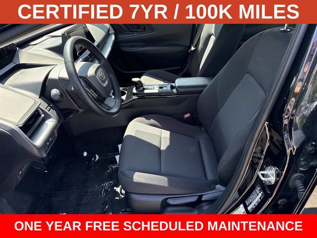 Used 2025 Toyota Prius LE FWD image 14