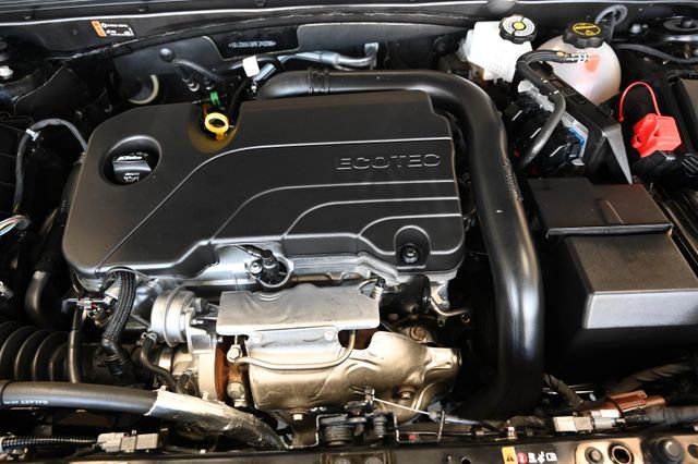 Used 2024 Chevrolet Malibu RS FWD image 30